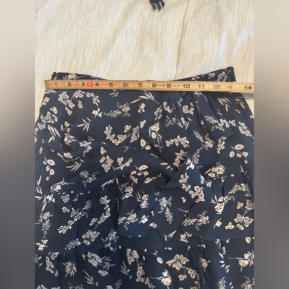 Cinq A Sept Carson Floral Silk Skirt - Picture 8 of 10